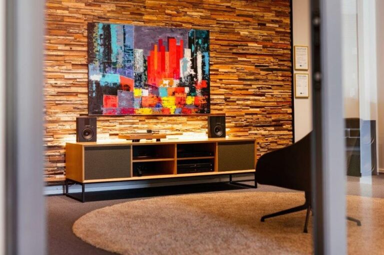 19de3fd9-41c7-4f28-b2c4-5061501d3719-w_960